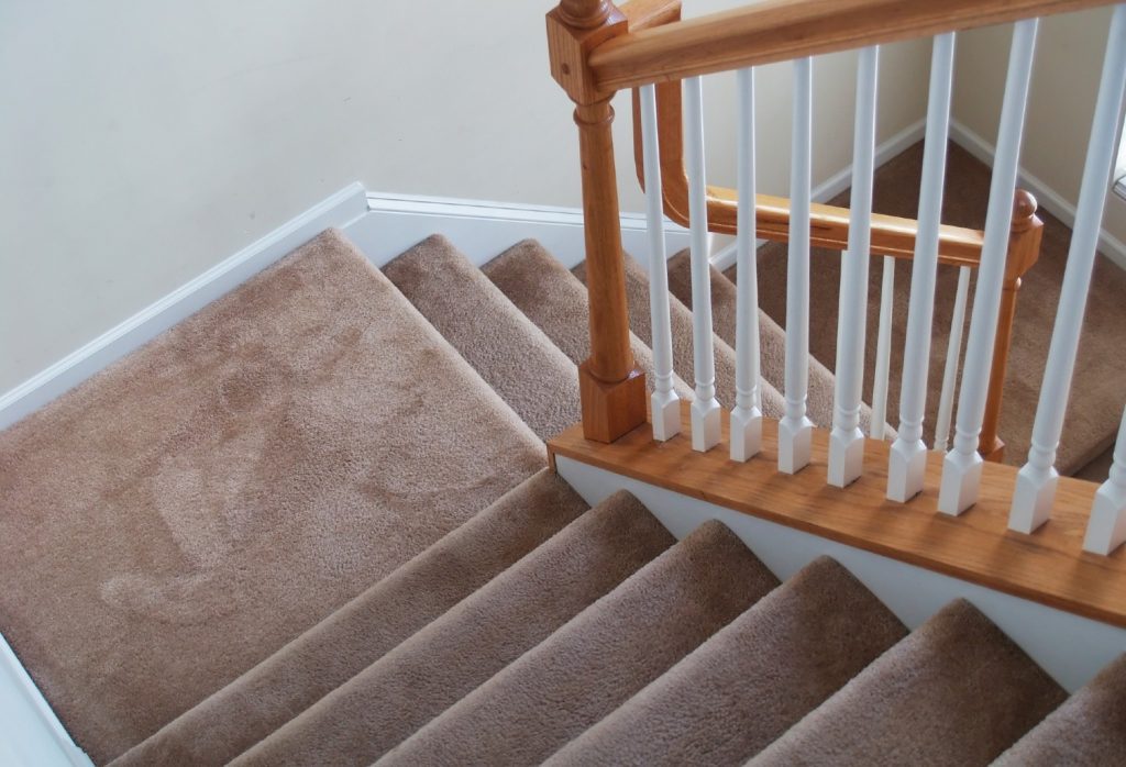 The Best Lightweight Vacuum for Carpeted Stairs in 2024