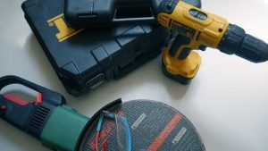 Best Cordless Tools For Contractors